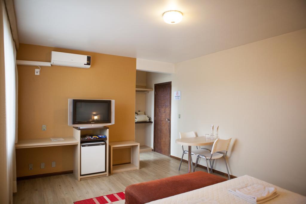 Hotel Palmeiras Laranjeiras do Sul Kültér fotó